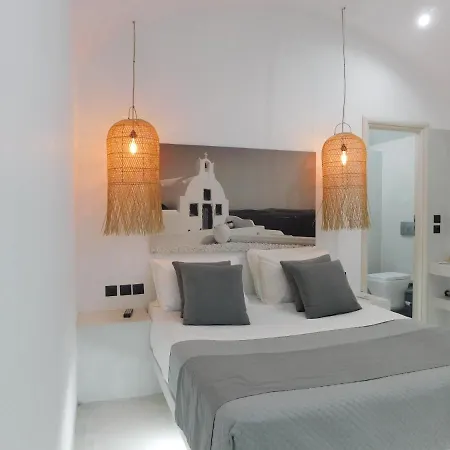 Thira Sun Bed and Breakfast Φηρά