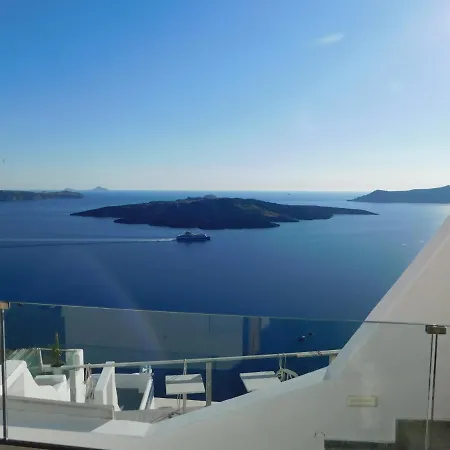 Bed & Breakfast Thira Sun
