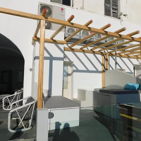 Bed & Breakfast Thira Sun Firá