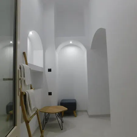 Thira Sun Bed & Breakfast Firá